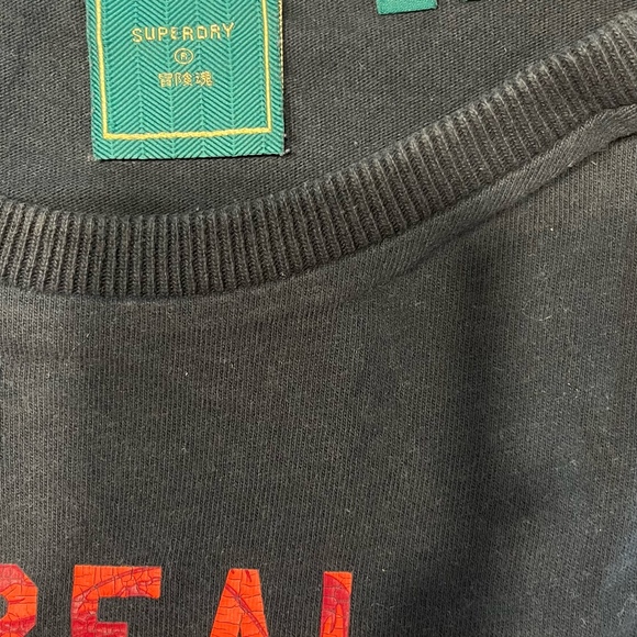 Superdry Tshirt unisex size medium - Picture 3 of 4